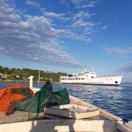 Apartman T & D Lopud