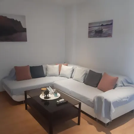 아파트 T & D 로푸드