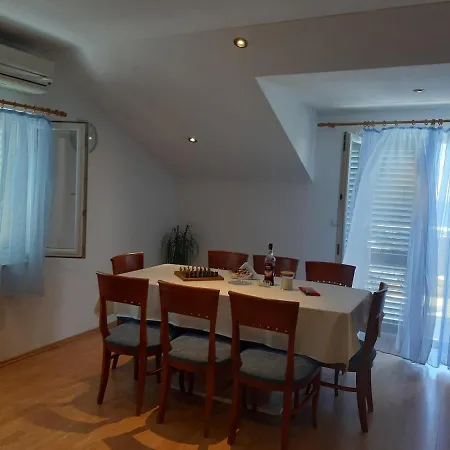 Apartman T & D