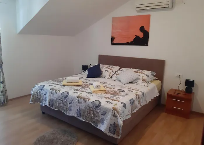 T & D Apartman Lopud